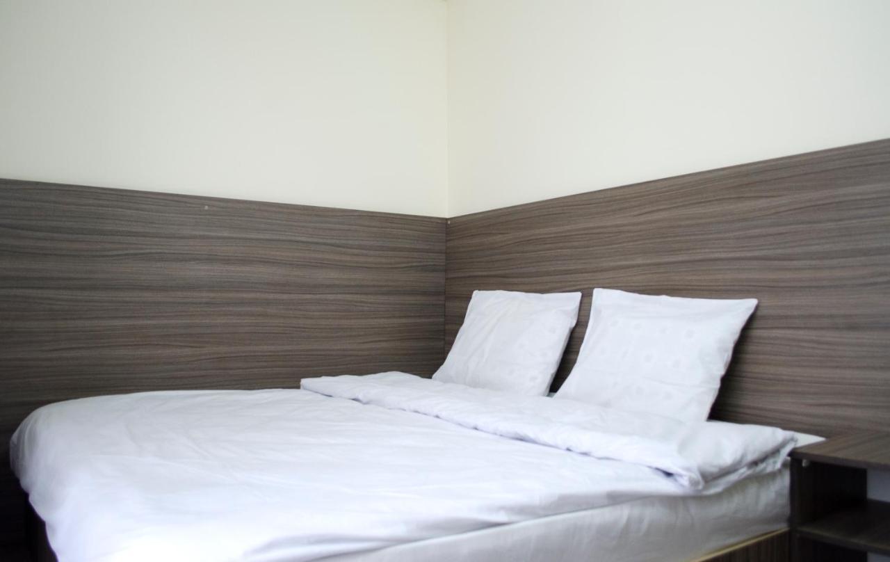 Hotel M9 Tbilisi ภายนอก รูปภาพ