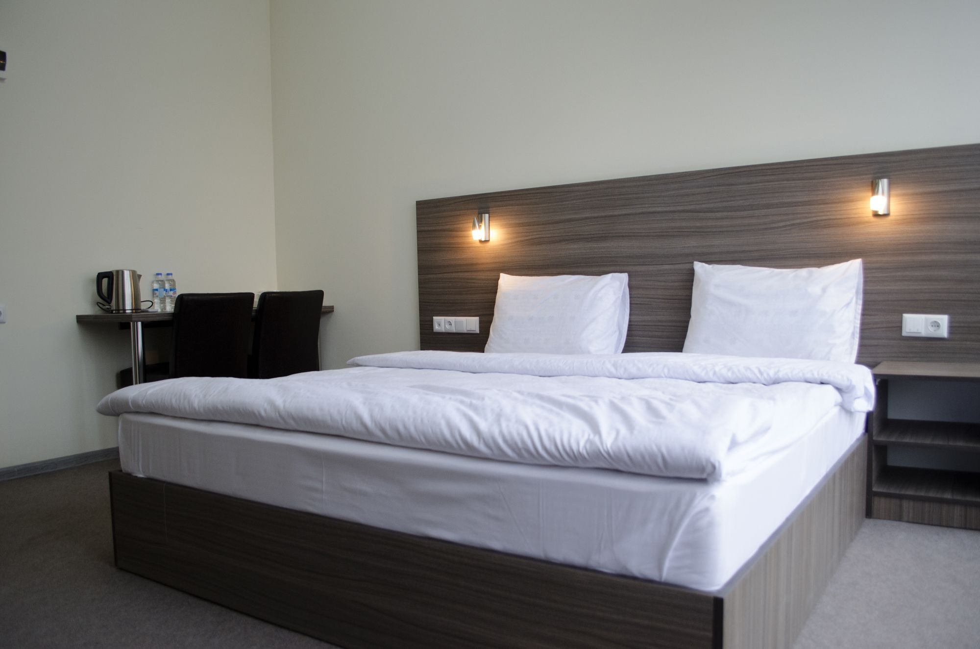 Hotel M9 Tbilisi ภายนอก รูปภาพ